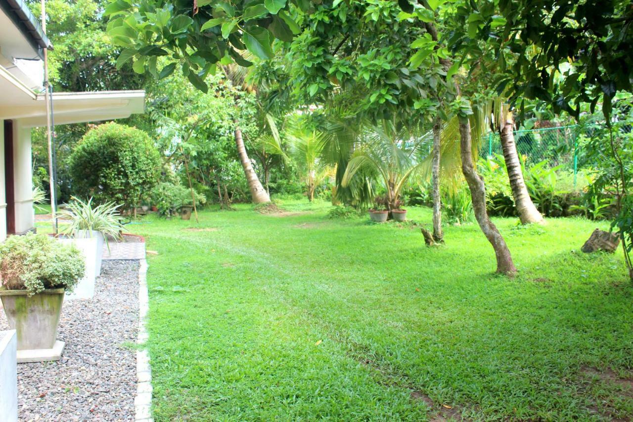 Sawanga Home Stay Weligama Luaran gambar